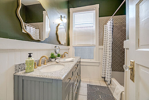 Bath Room