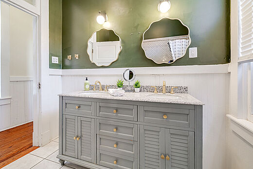 Bath Room